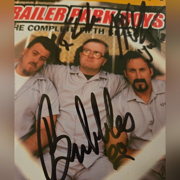 Autographed Trailer Park Boys all 3 signed Ricky Bubbles & Julien Season 5 DVD - Picture 2 of 5